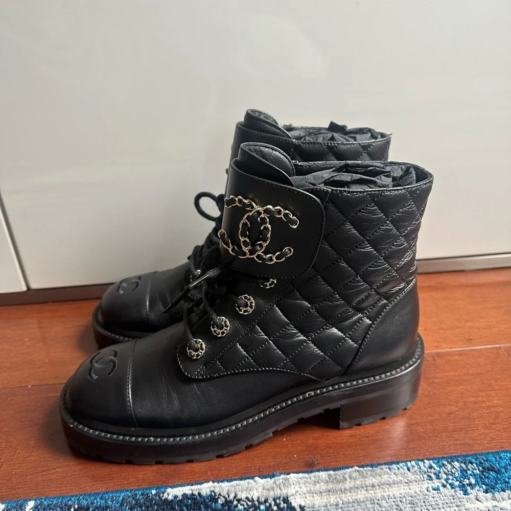 Chanel CC Calfskin Quilted Lace Up Combat Boots 38 - Picture 3 of 7